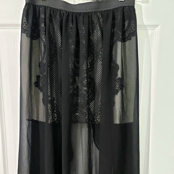 Do + Be Women's Lace Skirt Size M - Picture 9 of 12